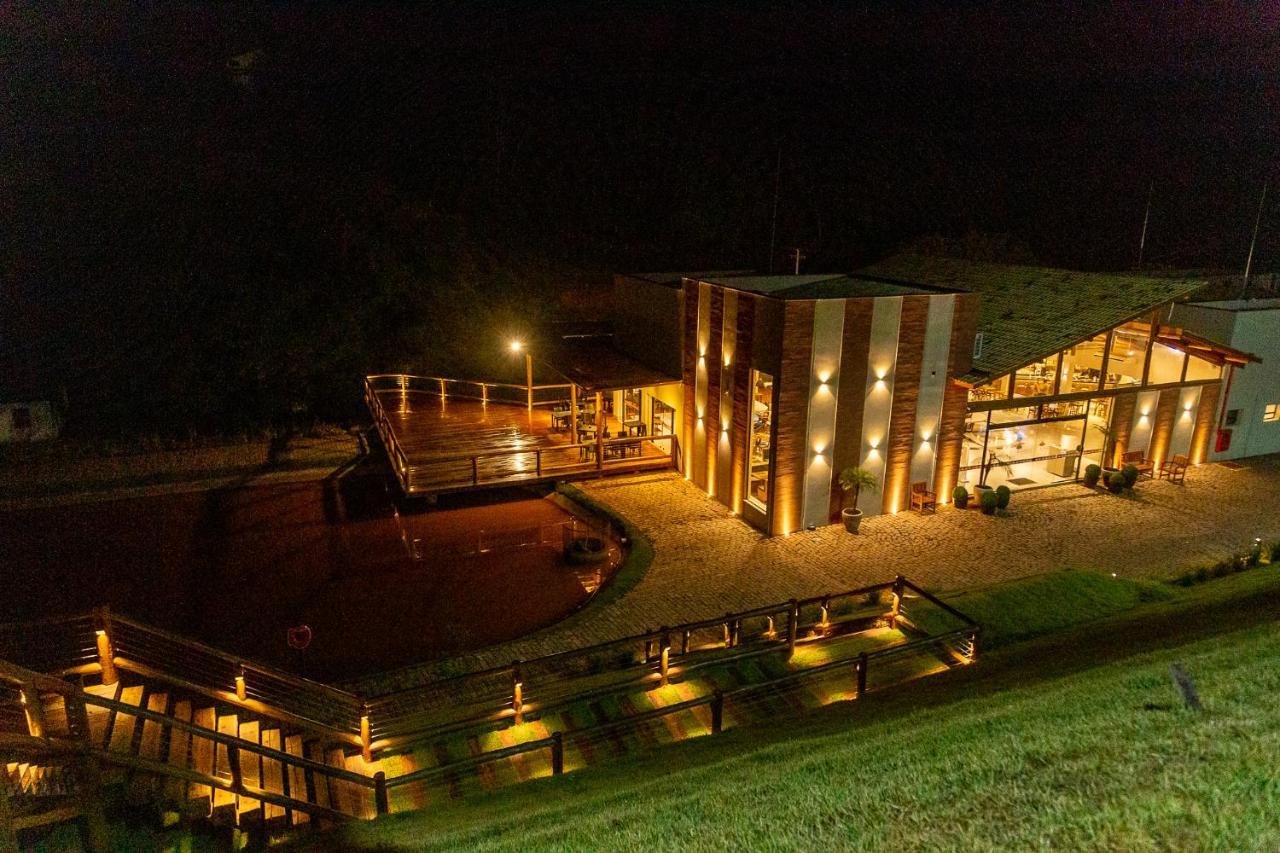 Hotel Chales Capitanias Águas de Lindóia 外观 照片