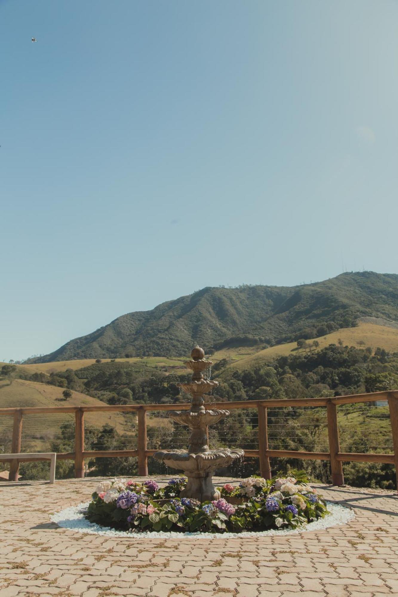 Hotel Chales Capitanias Águas de Lindóia 外观 照片